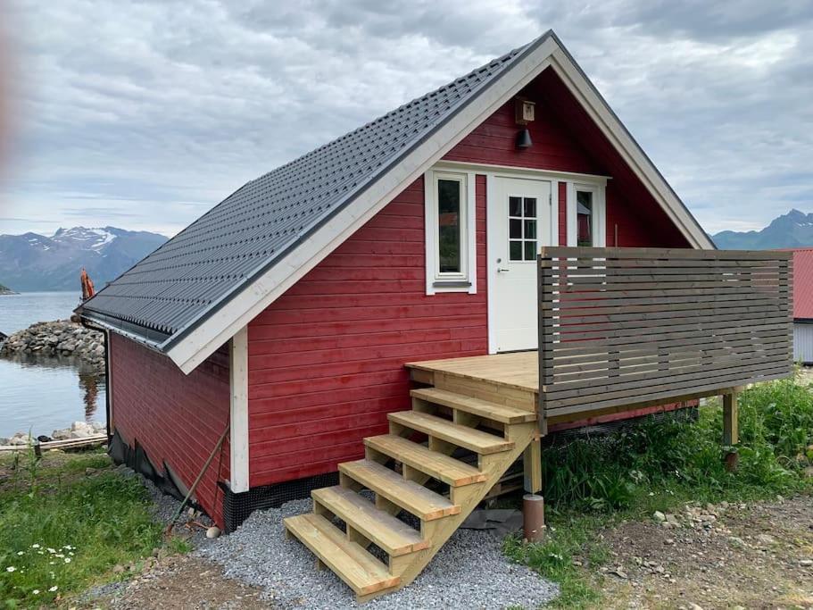 Leilighet I Rorbu Pa Kaldfarnes - Yttersia Senja Ngoại thất bức ảnh