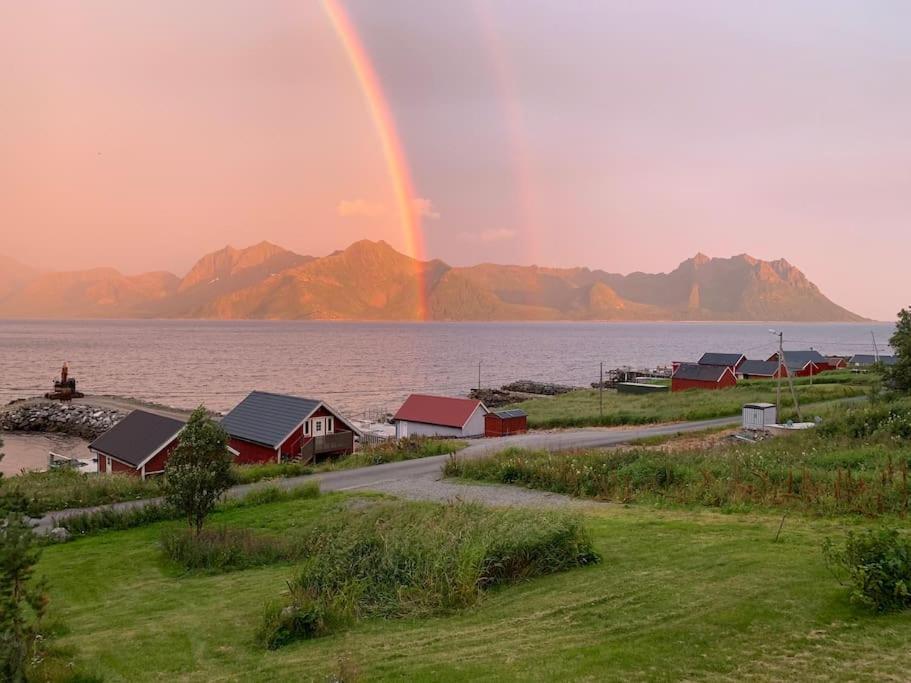 Leilighet I Rorbu Pa Kaldfarnes - Yttersia Senja Ngoại thất bức ảnh