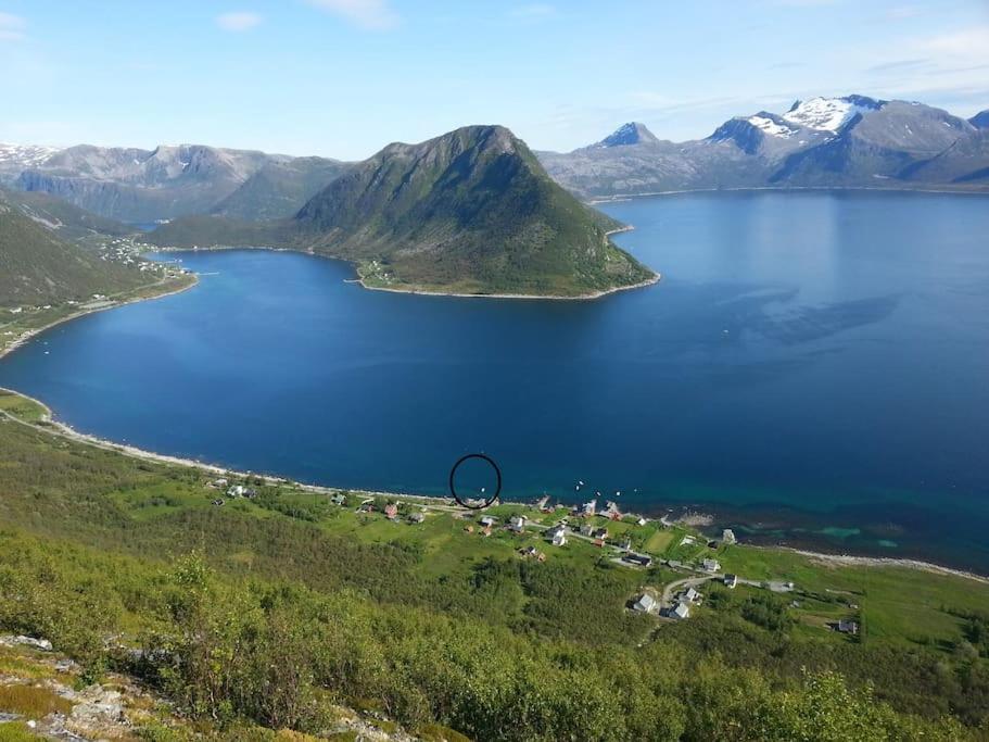 Leilighet I Rorbu Pa Kaldfarnes - Yttersia Senja Ngoại thất bức ảnh