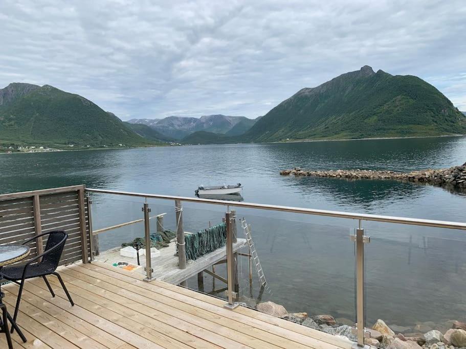 Leilighet I Rorbu Pa Kaldfarnes - Yttersia Senja Ngoại thất bức ảnh